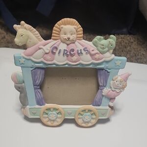 Circus-Themed Kids Photo Frame with Animals